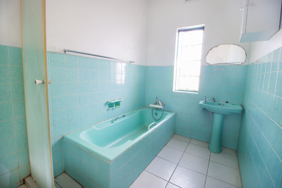 4 Bedroom Property for Sale in Klipkop Western Cape